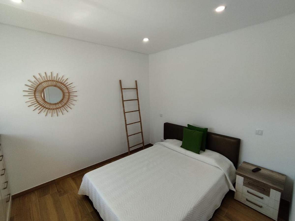 T2 - Praia Pescadores Frente Mar - Casas & Papeis Armação de Pêra Extérieur photo